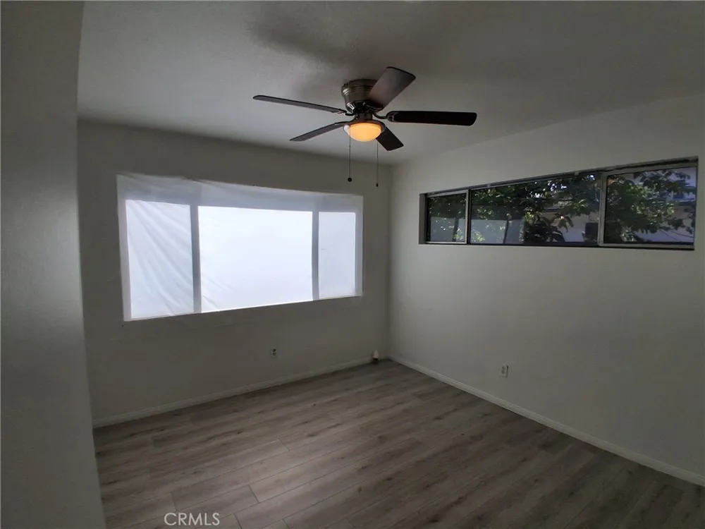 12587 Bradley Avenue Sylmar, CA 91342