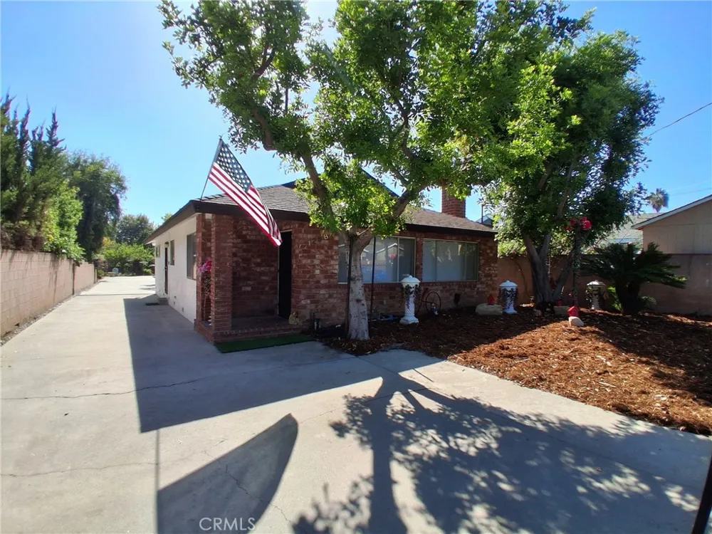 12587 Bradley Avenue Sylmar, CA 91342