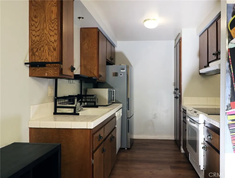 5438 Mcculloch #D Temple City, CA 91780
