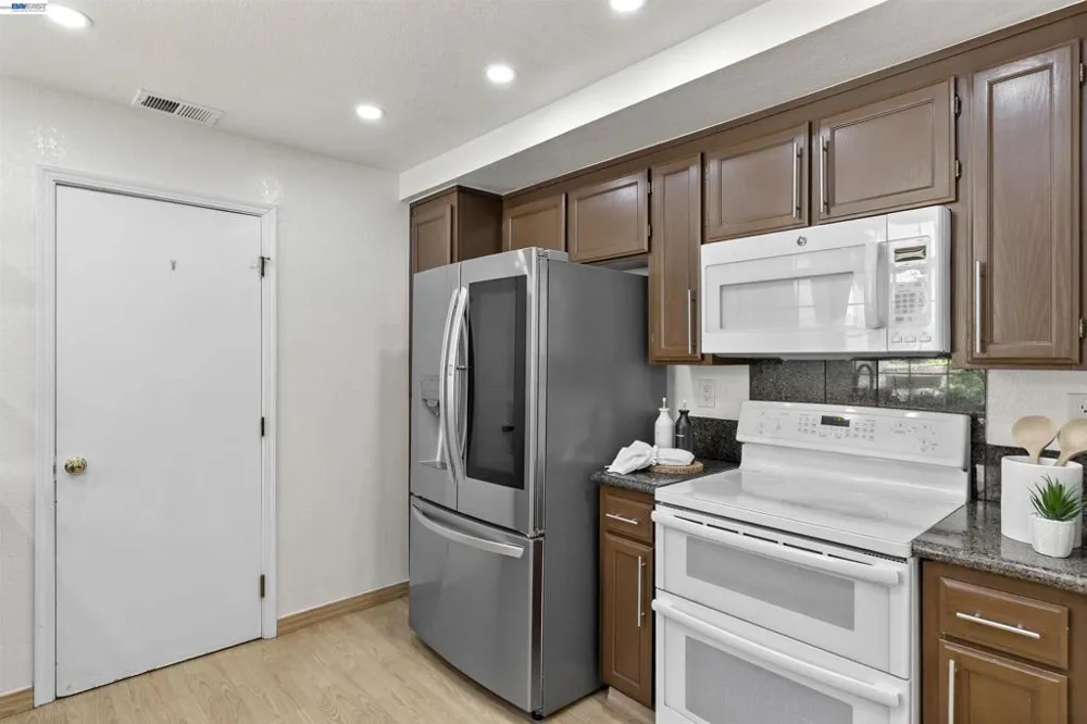 7722 Chantilly Dr Dublin, CA 94568