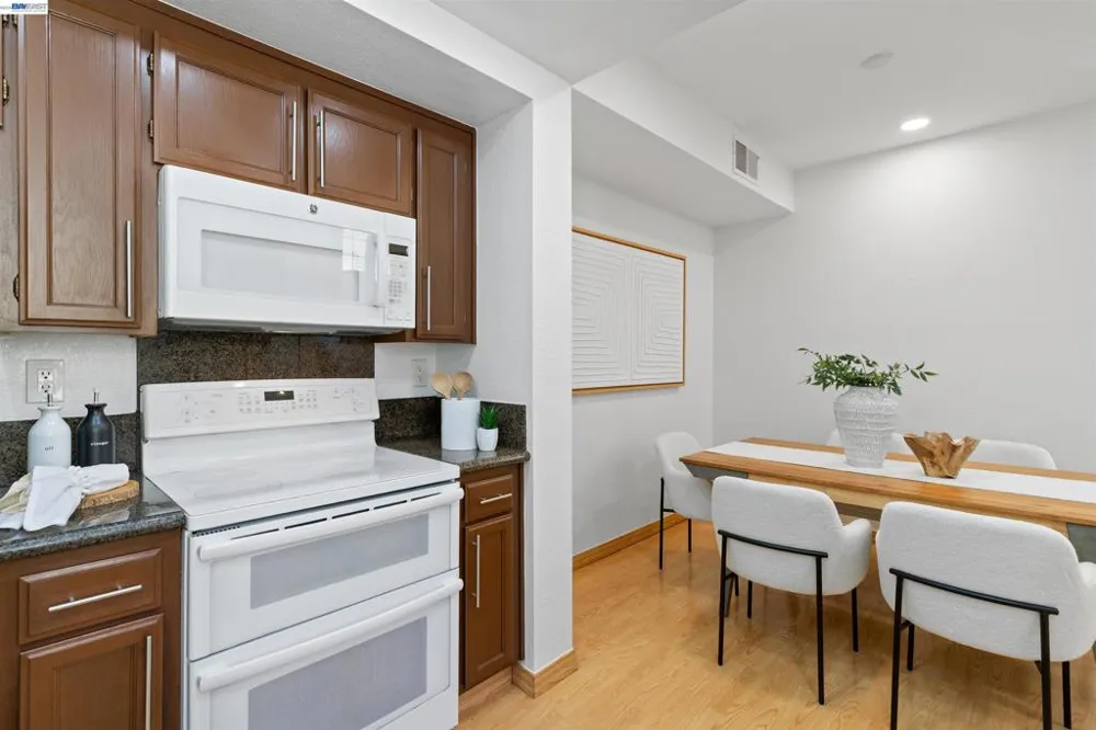 7722 Chantilly Dr Dublin, CA 94568