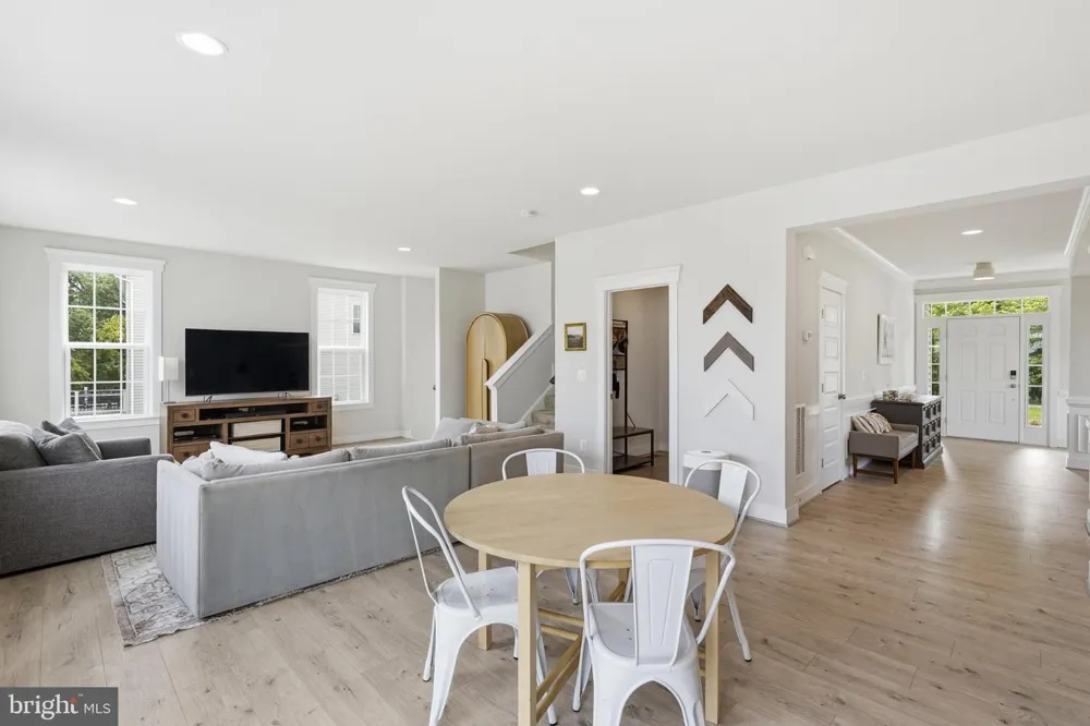 17992 RIDGEWOOD PLACE Round Hill, VA 20141