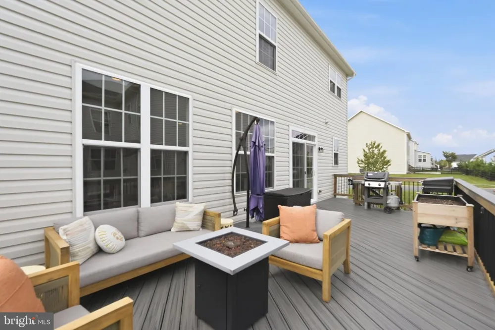 17992 RIDGEWOOD PLACE Round Hill, VA 20141