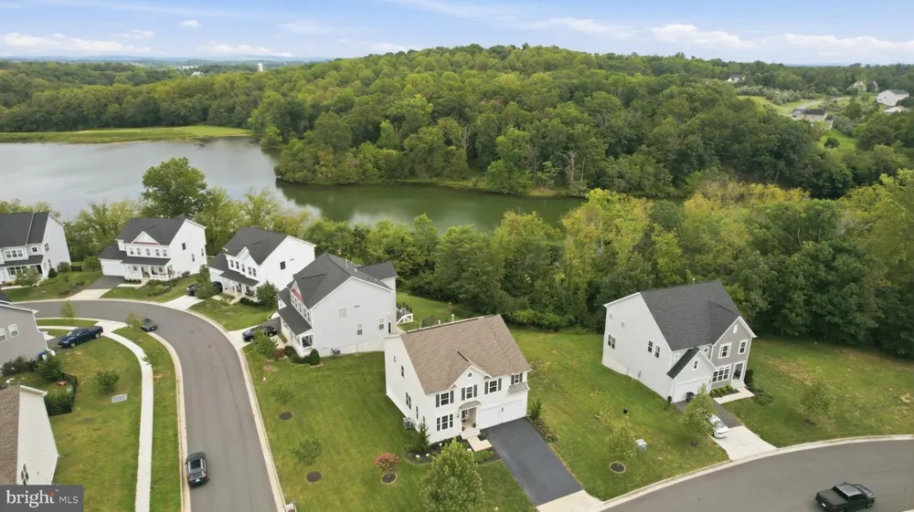 17992 RIDGEWOOD PLACE Round Hill, VA 20141