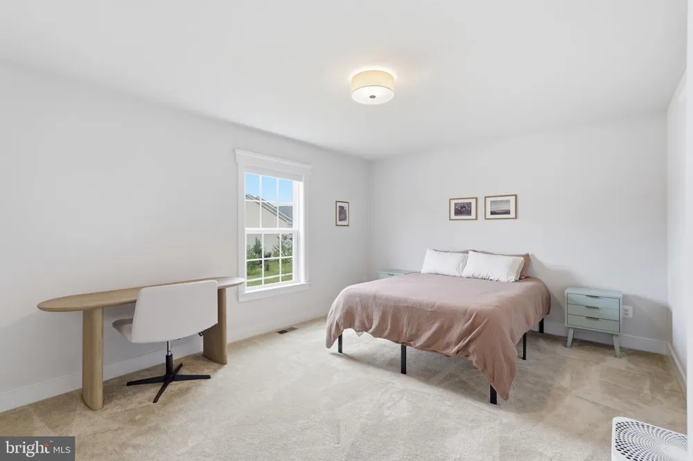 17992 RIDGEWOOD PLACE Round Hill, VA 20141
