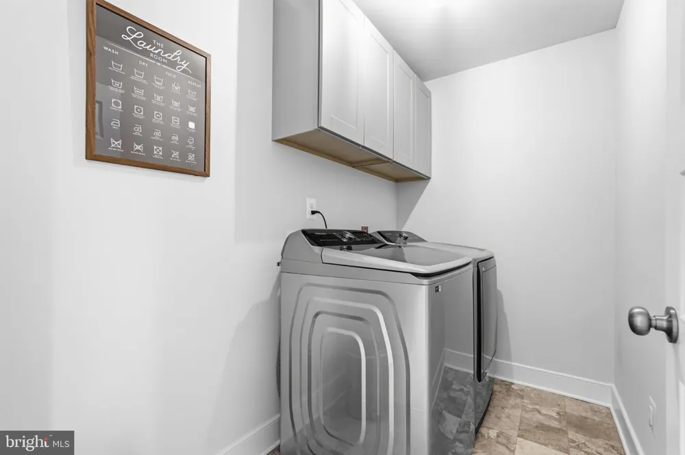 17992 RIDGEWOOD PLACE Round Hill, VA 20141