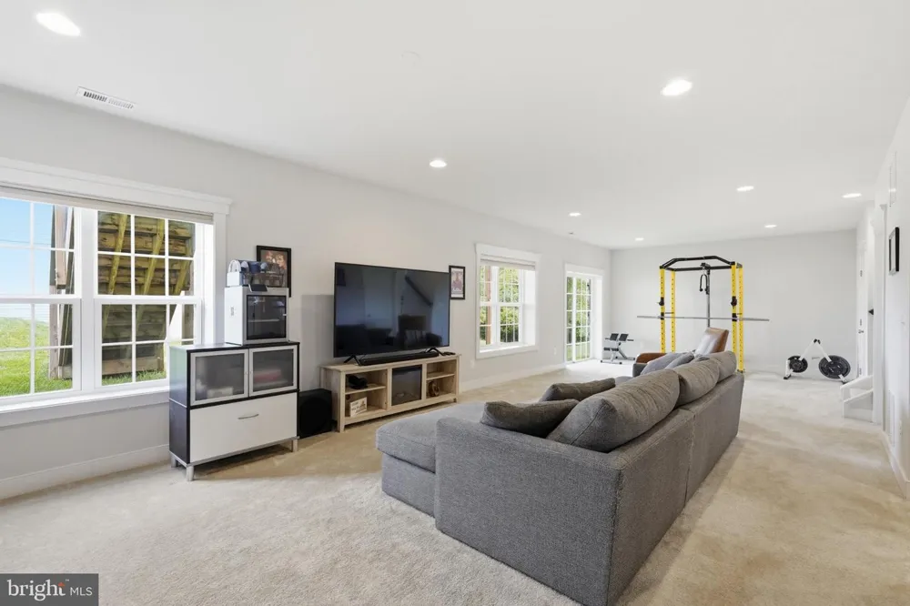 17992 RIDGEWOOD PLACE Round Hill, VA 20141