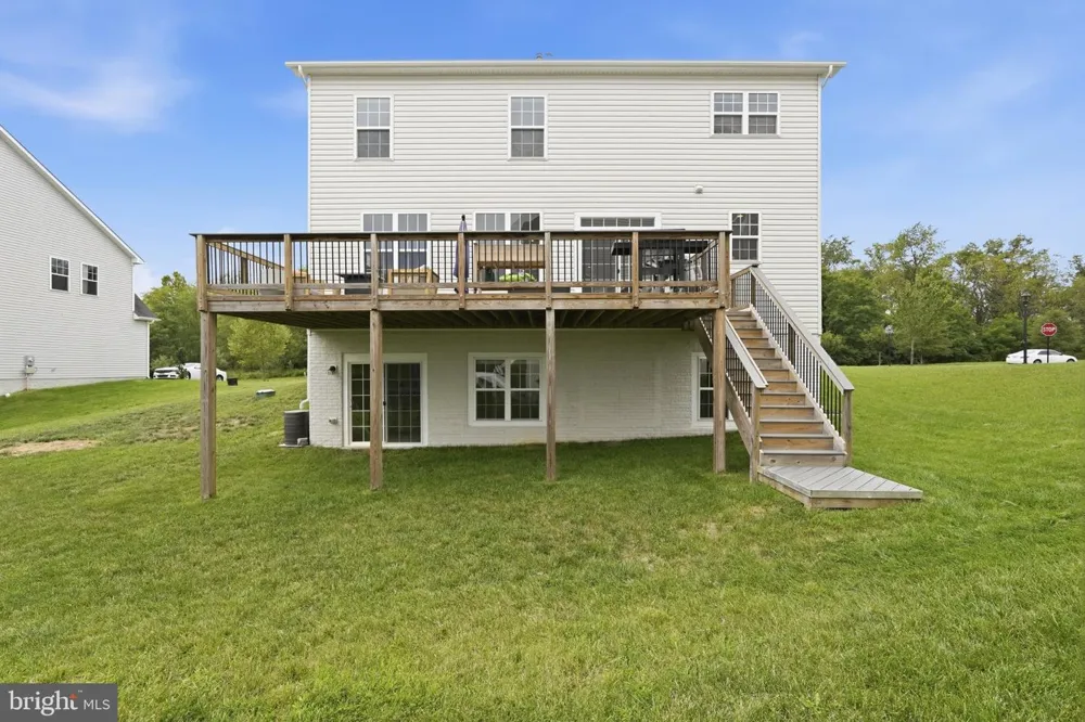 17992 RIDGEWOOD PLACE Round Hill, VA 20141