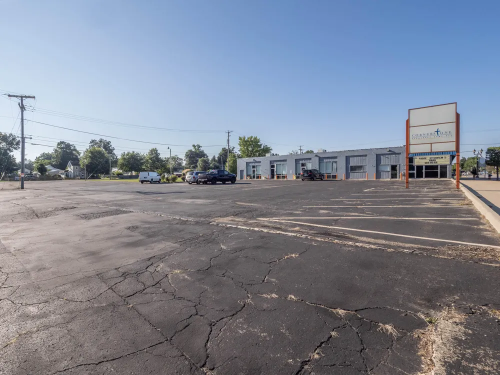 302 S State Street Gobles, MI 49055