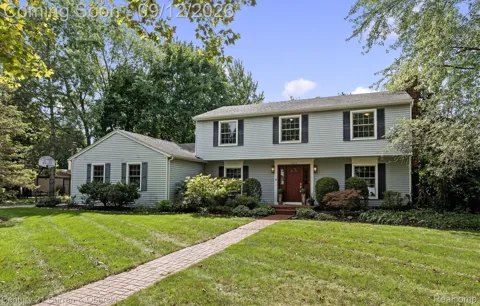 1027 Springfield Drive