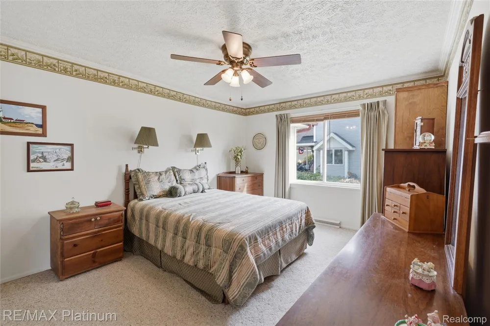 1186 Chemung Drive Genoa Township, MI 48843
