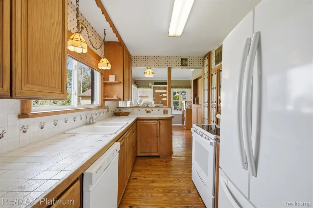 1186 Chemung Drive Genoa Township, MI 48843