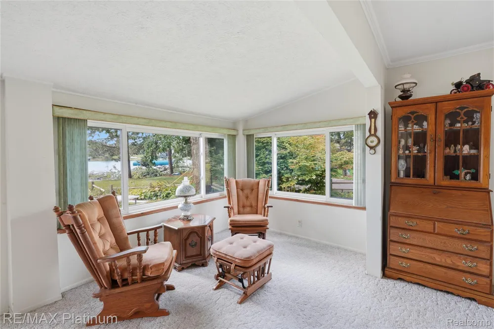 1186 Chemung Drive Genoa Township, MI 48843