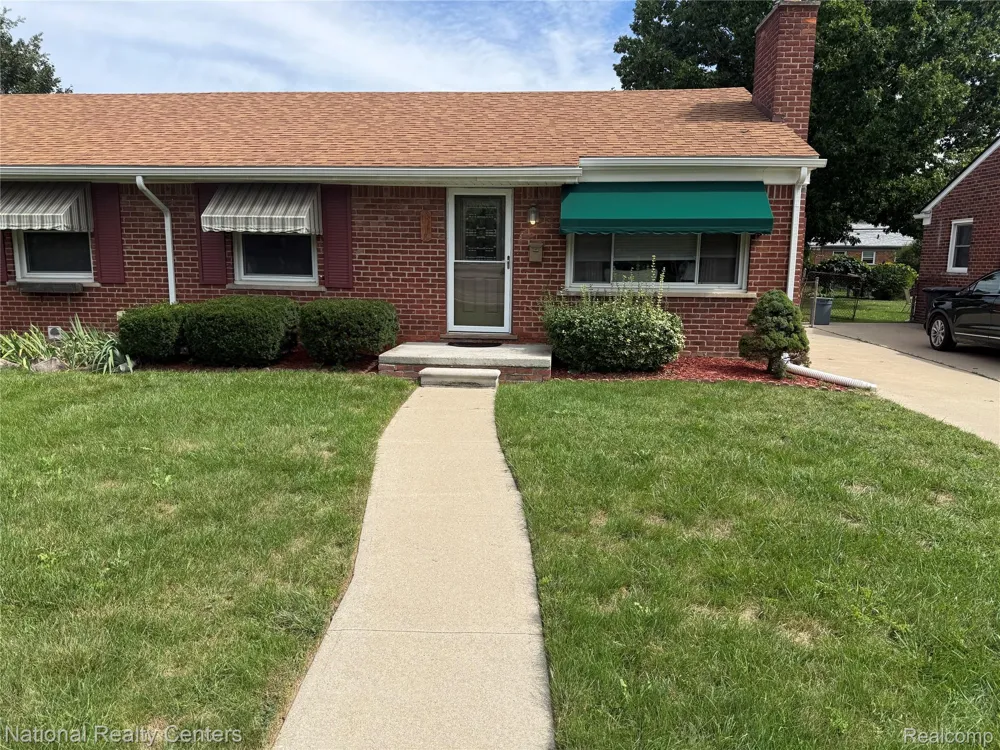 9918 Farmington Road Livonia City, MI 48150