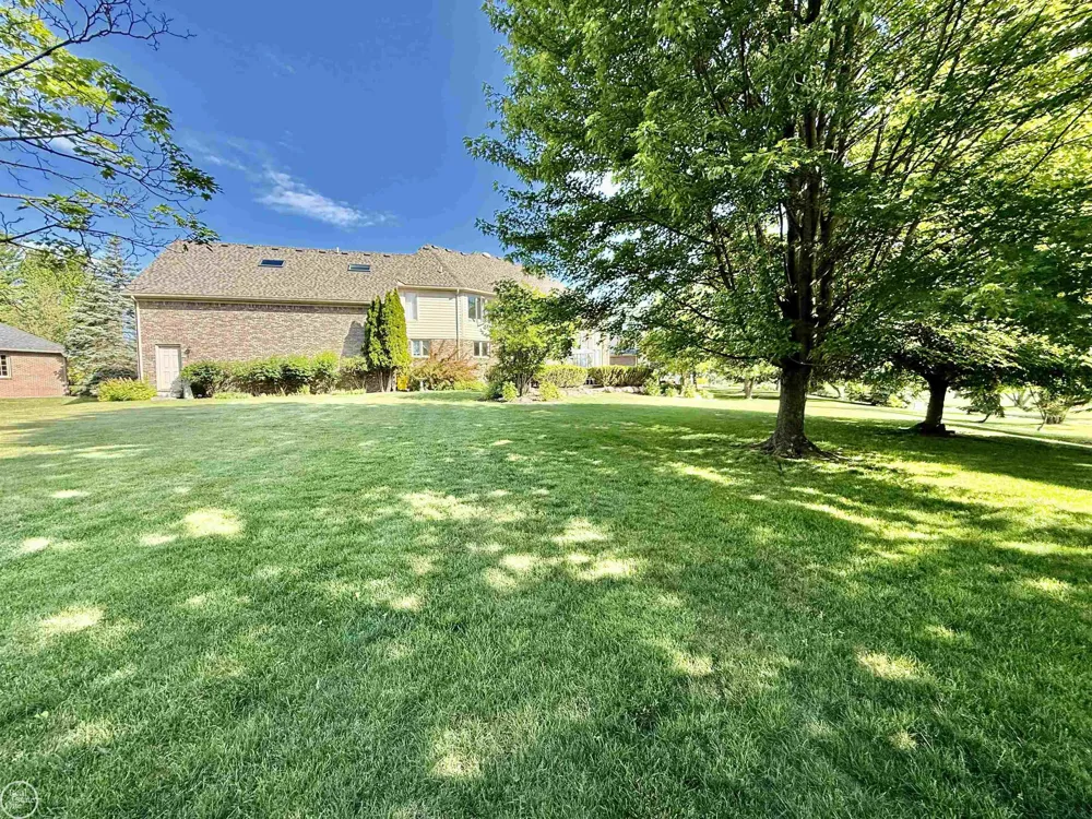 54828 Danielle Street New Baltimore City, MI 48047