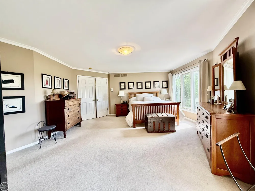 54828 Danielle Street New Baltimore City, MI 48047