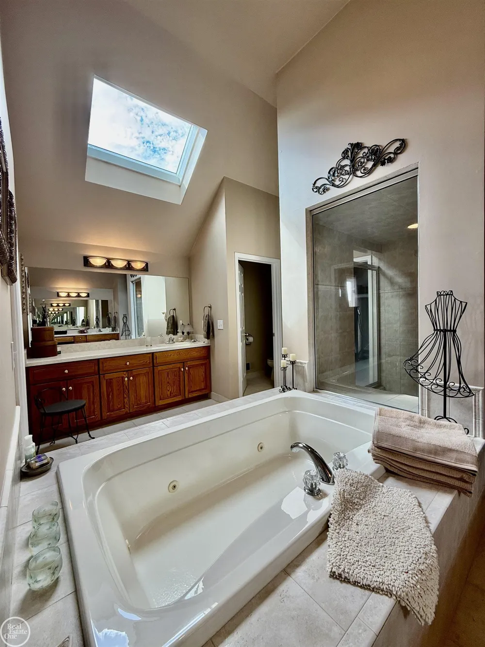 54828 Danielle Street New Baltimore City, MI 48047
