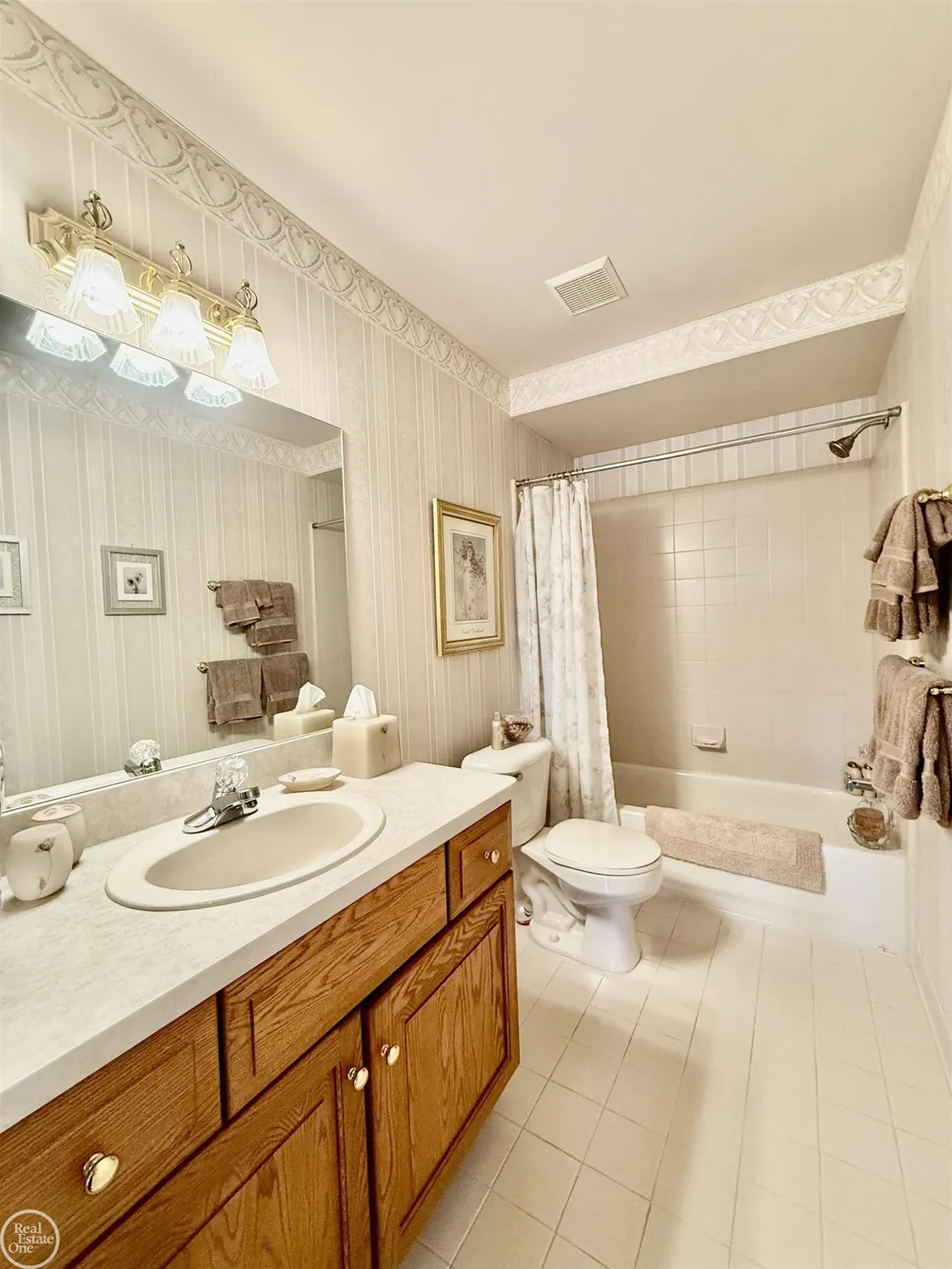 54828 Danielle Street New Baltimore City, MI 48047
