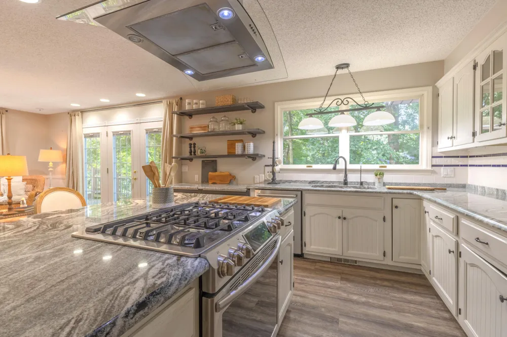 15593 Shady Lane Flowerfield Township, MI 49093