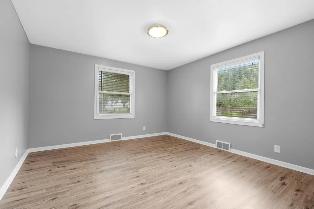 144 Floral Avenue Plainwell City, MI 49080