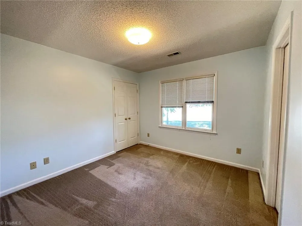 3 Planters Wood Trail Greensboro, NC 27407