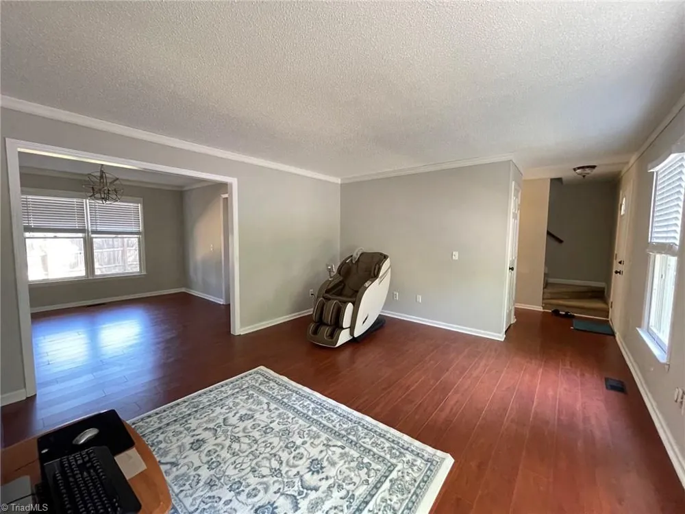 3 Planters Wood Trail Greensboro, NC 27407