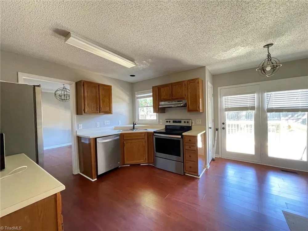 3 Planters Wood Trail Greensboro, NC 27407