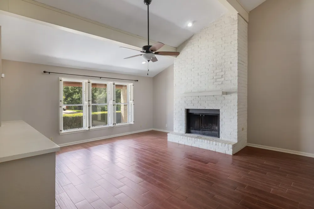 11133 Pinehurst #B Drive #B Austin, TX 78747