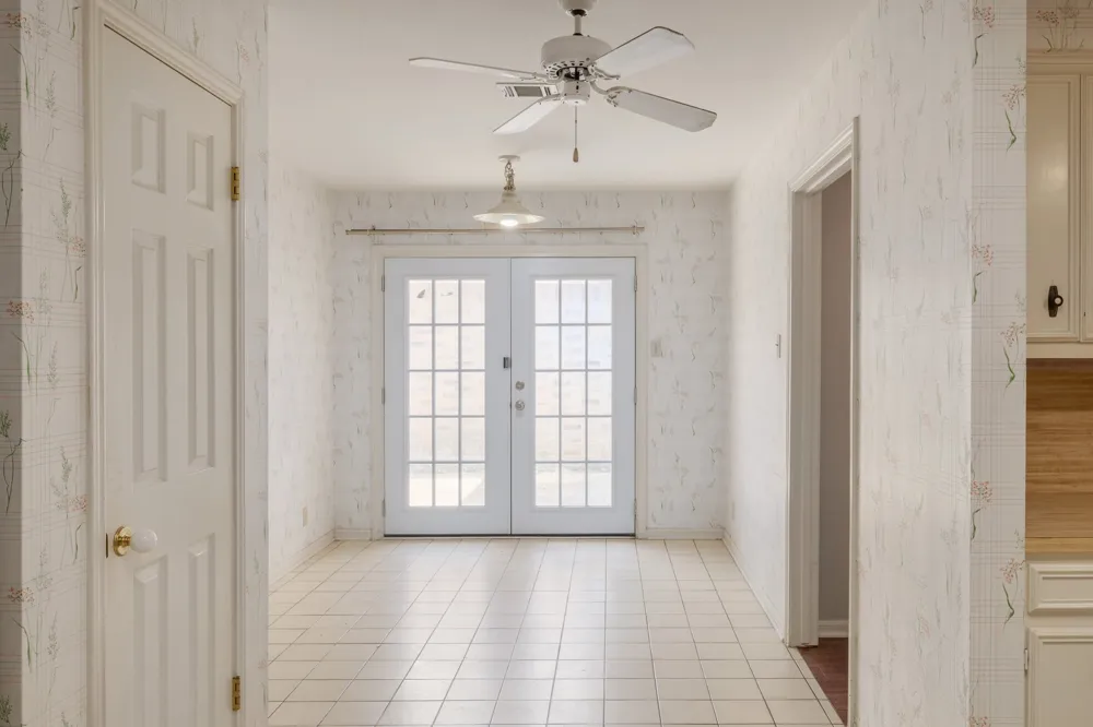 11133 Pinehurst #B Drive #B Austin, TX 78747
