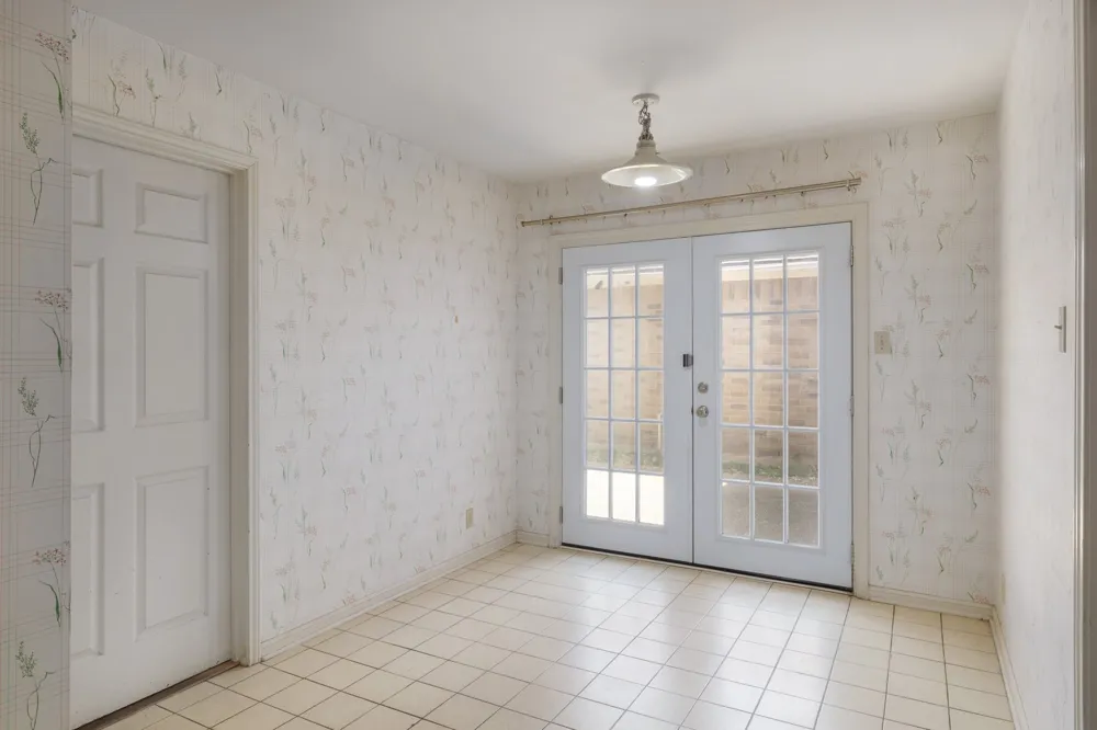 11133 Pinehurst #B Drive #B Austin, TX 78747