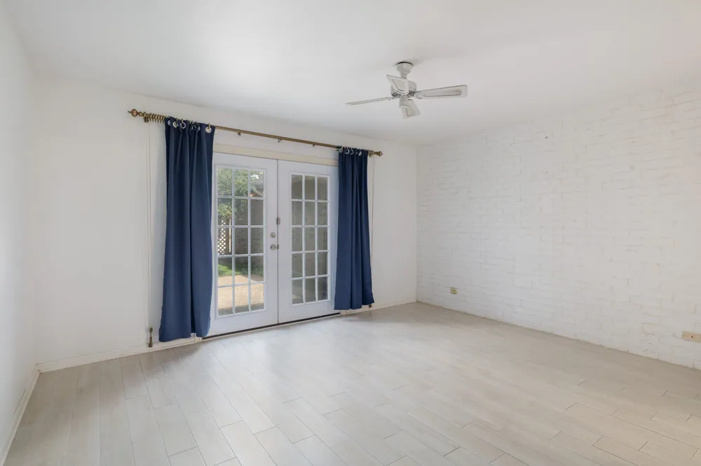11133 Pinehurst #B Drive #B Austin, TX 78747