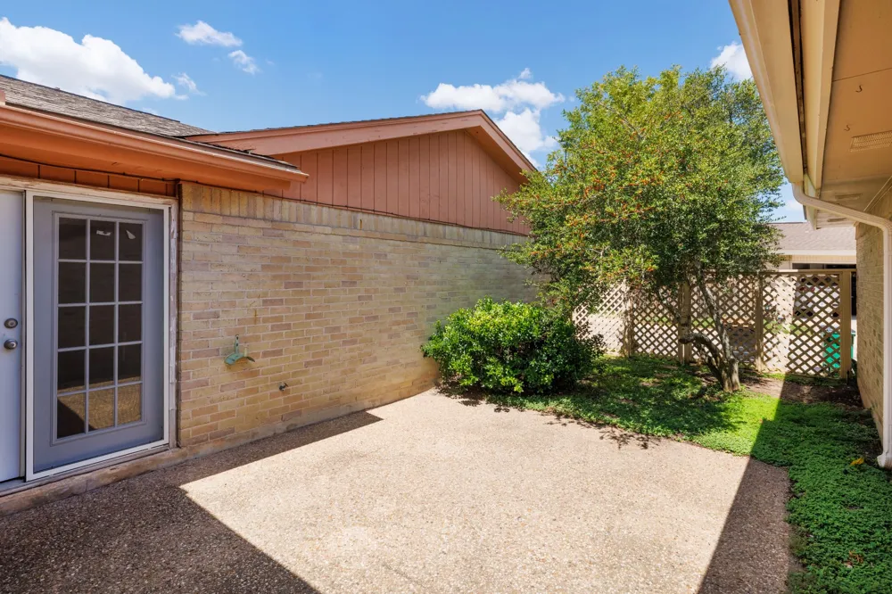 11133 Pinehurst #B Drive #B Austin, TX 78747