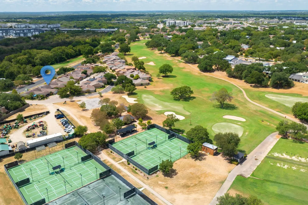 11133 Pinehurst #B Drive #B Austin, TX 78747