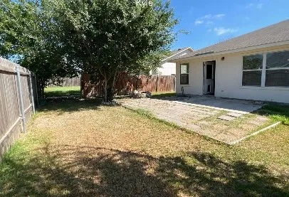940 Goldenrod Street Kyle, TX 78640