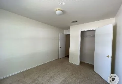 940 Goldenrod Street Kyle, TX 78640