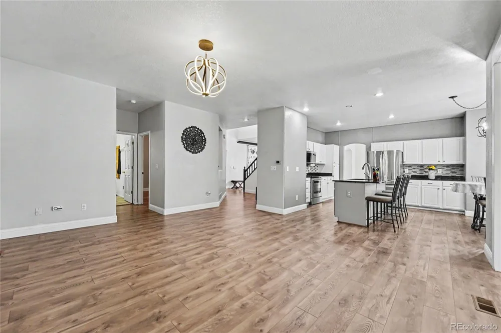 9026 W Remington Place Littleton, CO 80128