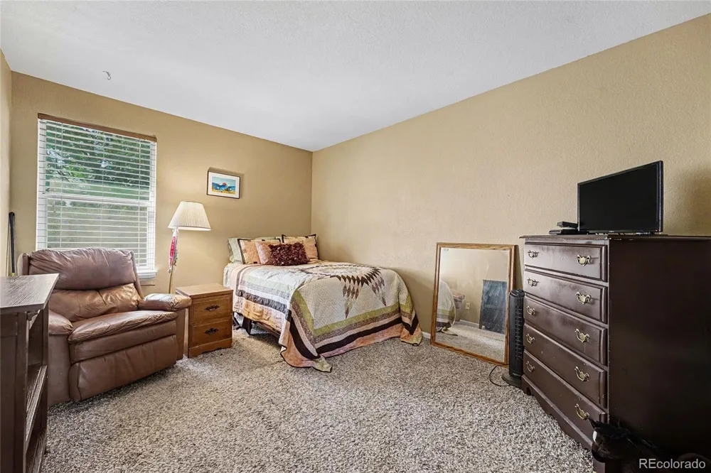 9026 W Remington Place Littleton, CO 80128