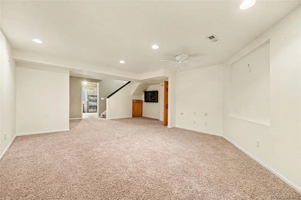 9026 W Remington Place Littleton, CO 80128
