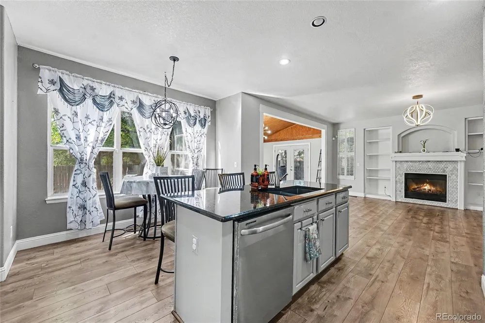 9026 W Remington Place Littleton, CO 80128