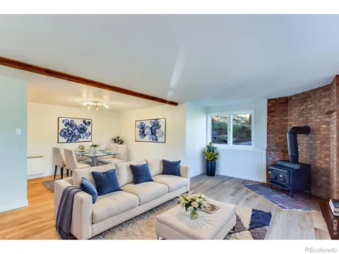 517 Driftwood Avenue #1