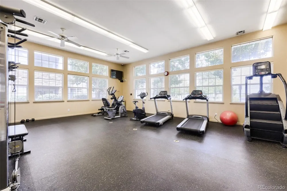 5255 Memphis Street #319 Denver, CO 80239