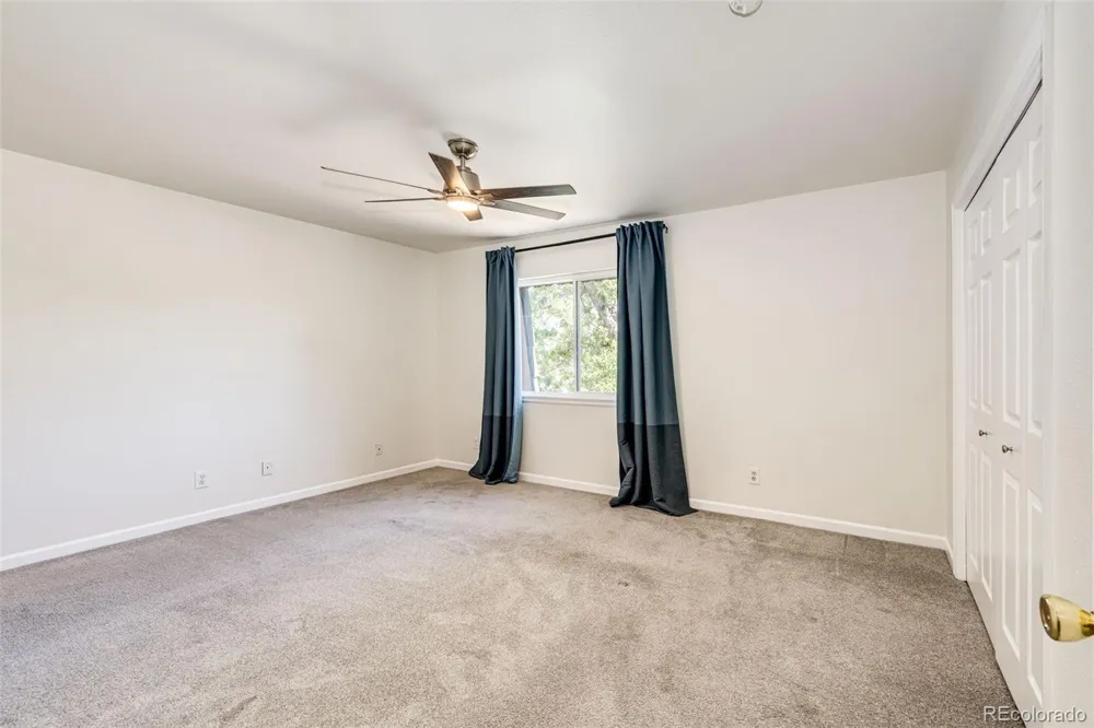 6876 S Broadway Centennial, CO 80122