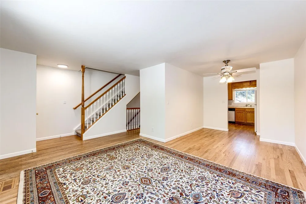 6876 S Broadway Centennial, CO 80122