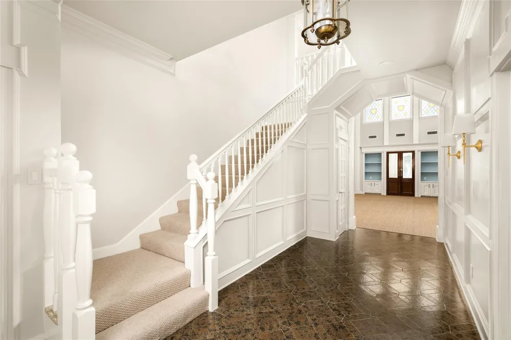 9338 Briar Forest Drive Houston, TX 77063
