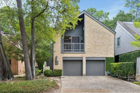 130 Sugarberry Circle