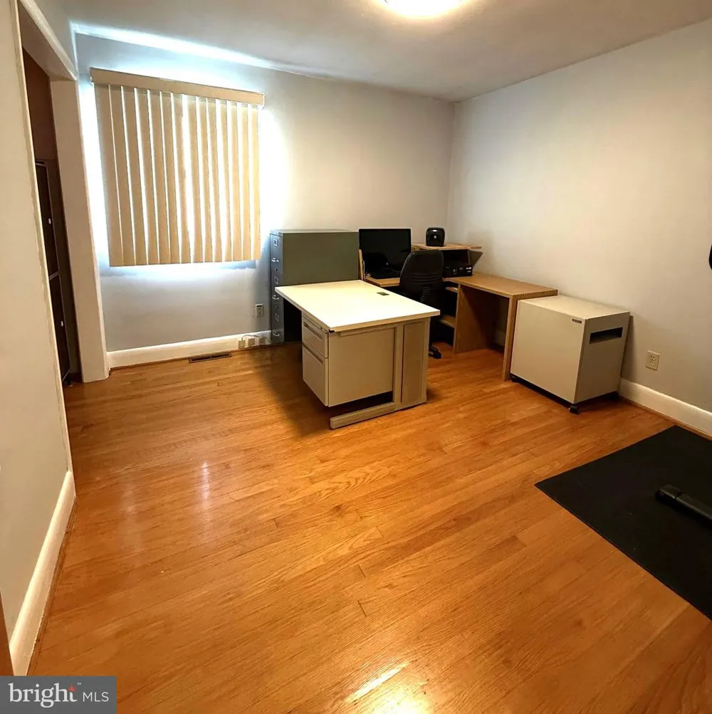 11904 CHERYL Hagerstown, MD 21742