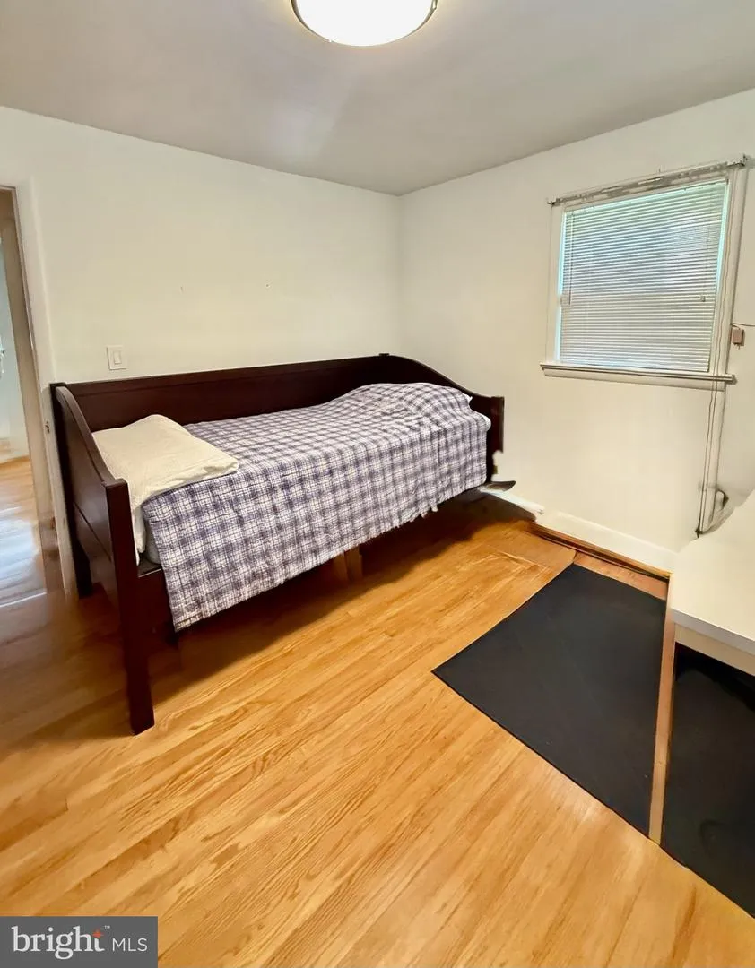 11904 CHERYL Hagerstown, MD 21742