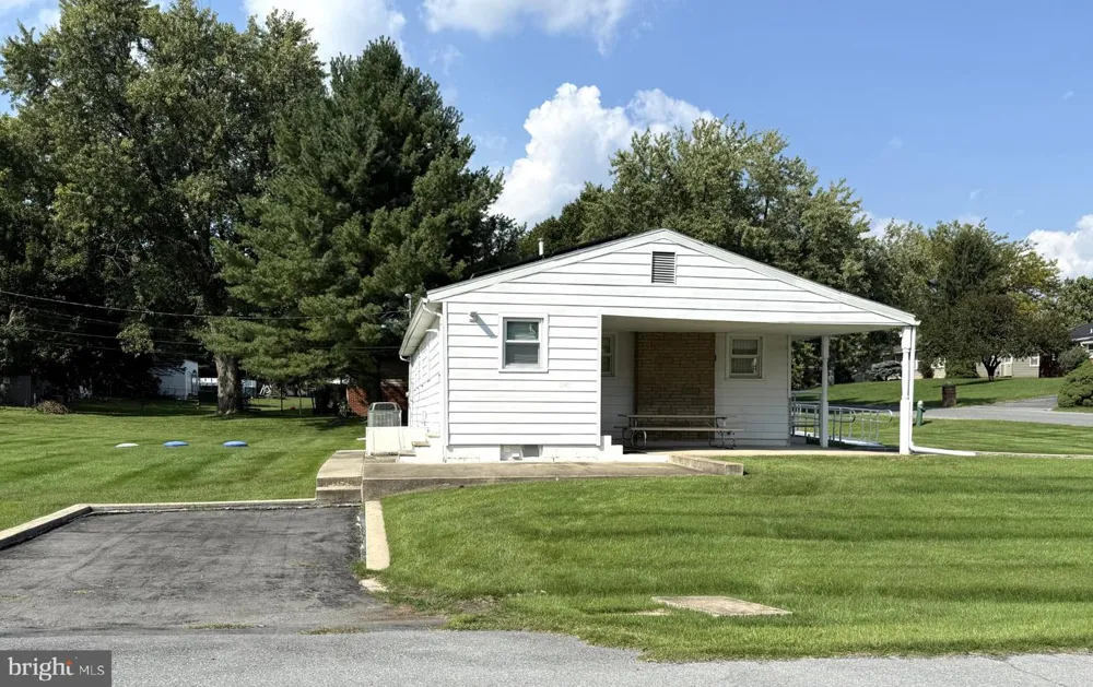 11904 CHERYL Hagerstown, MD 21742