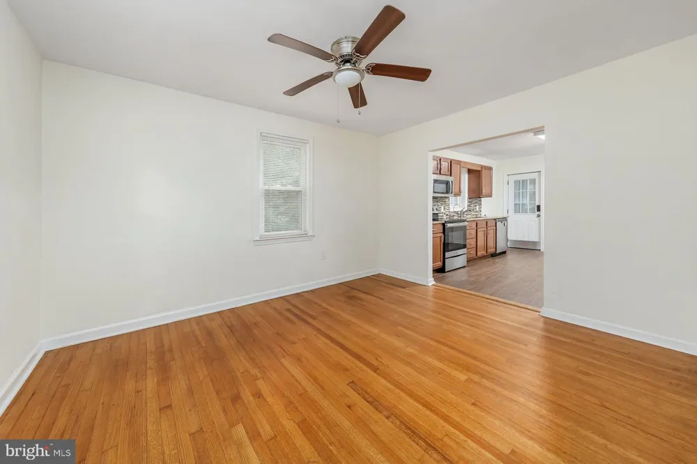 165 ROUTE 130 Pedricktown, NJ 08067