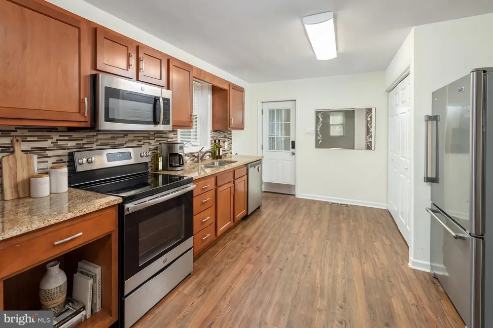 165 ROUTE 130 Pedricktown, NJ 08067